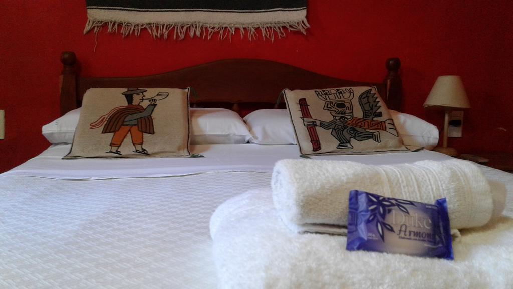 Hostal Yatasto 살타 외부 사진