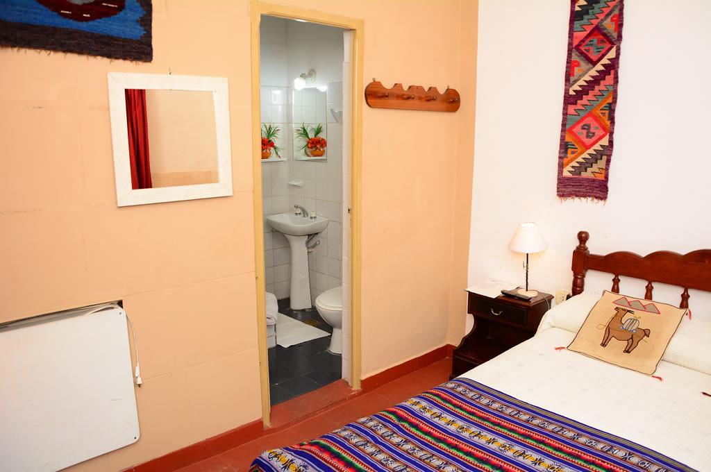 Hostal Yatasto 살타 외부 사진